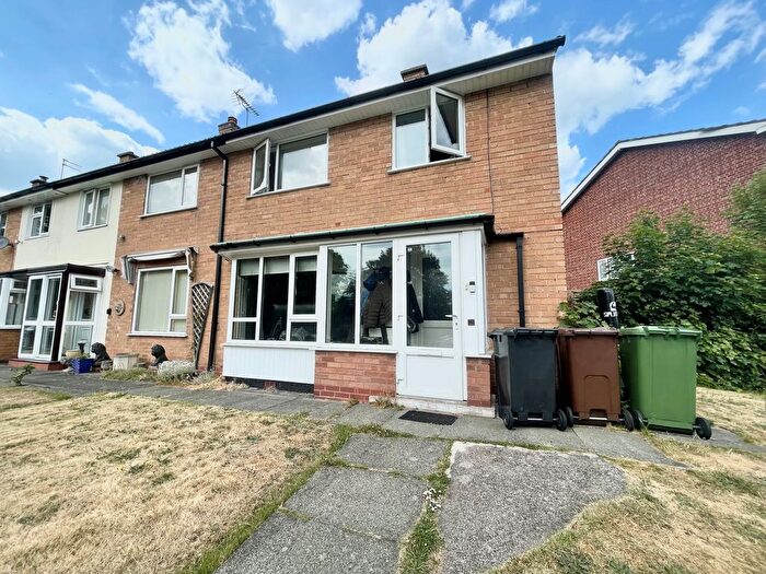 3 Bedroom Property To Rent In Ratcliffe Road, Solihull, B91