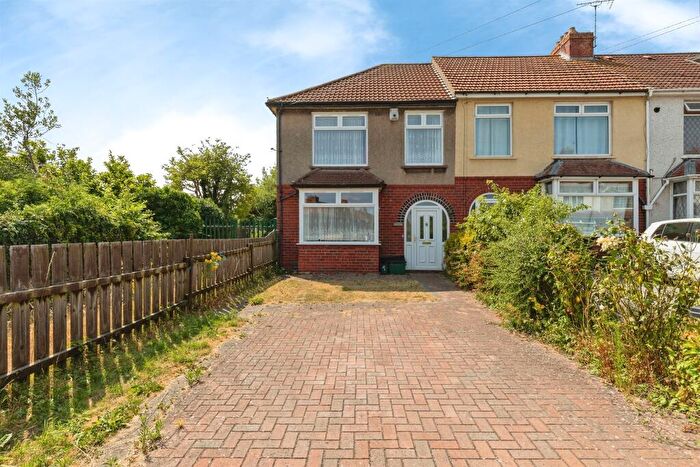 3 Bedroom End Of Terrace House For Sale In Third Avenue, Filton, Bristol, BS7