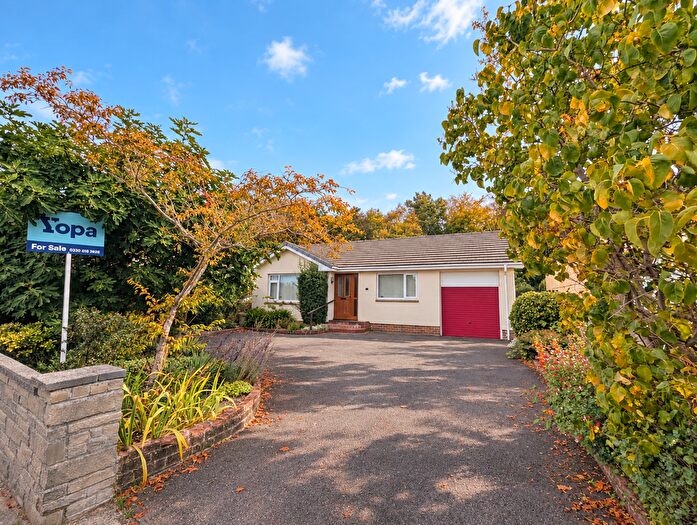 3 Bedroom Detached House For Sale In Ash Way, Newton Abbot, TQ12