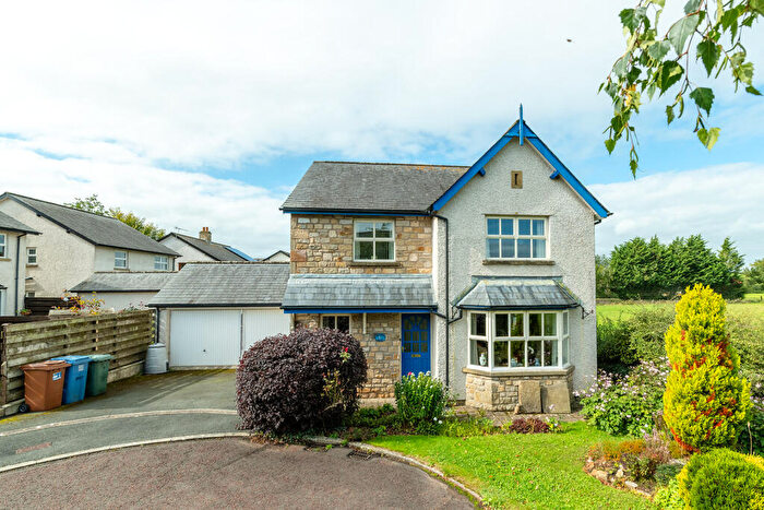 3 Bedroom Detached House For Sale In Moons Acre, High Bentham, North Yorkshire, LA2