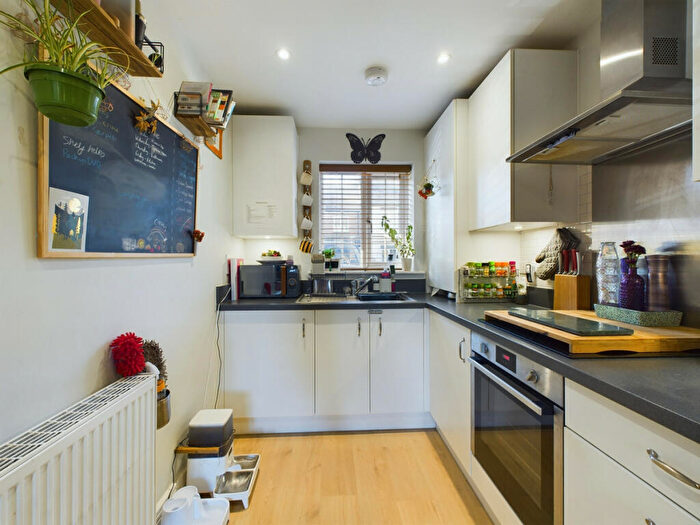 2 Bedroom End Of Terrace House To Rent In Deerleap Lane, Rowland's Castle, PO9