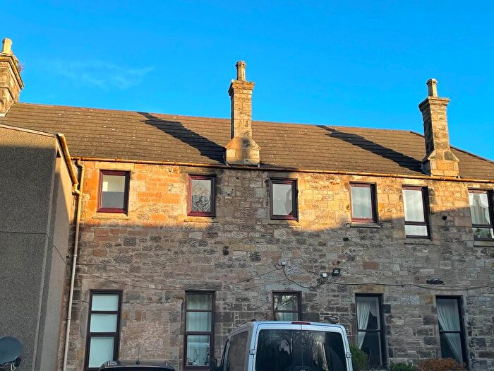 2 Bedroom Flat To Rent In Linton Court, Abden House, Kinghorn, KY3