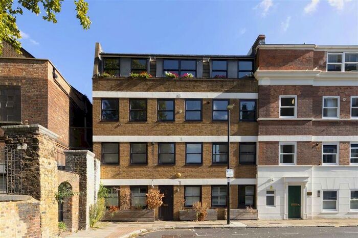 1 Bedroom Flat To Rent In Wood Close, London, E2