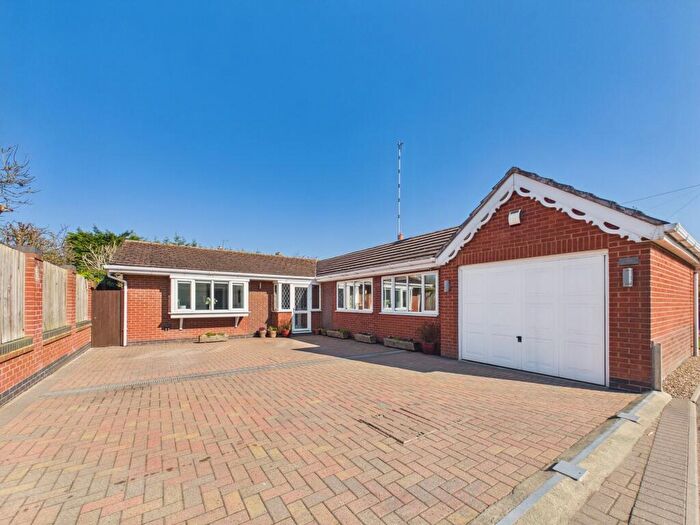 3 Bedroom Detached Bungalow For Sale In Leicester Road, Sharnford, LE10