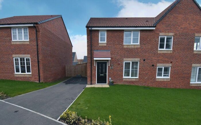 3 Bedroom Semi-Detached House For Sale In Aumale Road, Northallerton, DL6