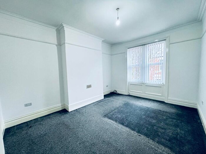 3 Bedroom Flat To Rent In Seymour St, North Shields. **Stunning !! **, NE29