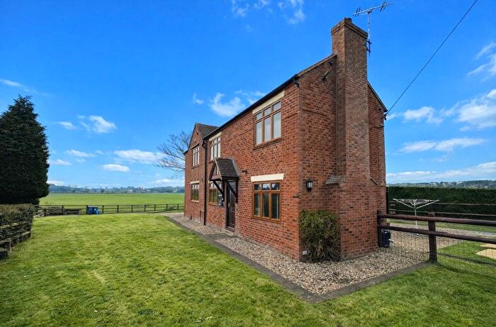 3 Bedroom Detached House To Rent In Whittimere Lane, Bobbington, Stourbridge, DY7