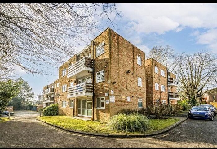 Studio To Rent In September Way, Stanmore, HA7