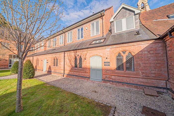 1 Bedroom Apartment For Sale In Rising Lane, Knowle, B93