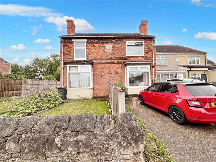 3 Bedroom Semi-Detached House For Sale In Lucknow Drive, Sutton In Ashfield, NG17