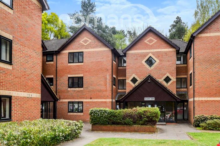 1 Bedroom Apartment To Rent In Mulberry Court, Bracknell, RG12