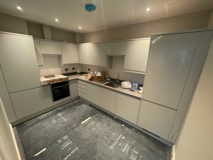 3 Bedroom Flat To Rent In Albion Street, Birmingham, B1