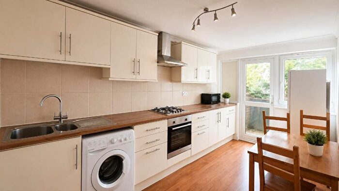5 Bedroom Maisonette To Rent In Ackroyd Drive, London, E3