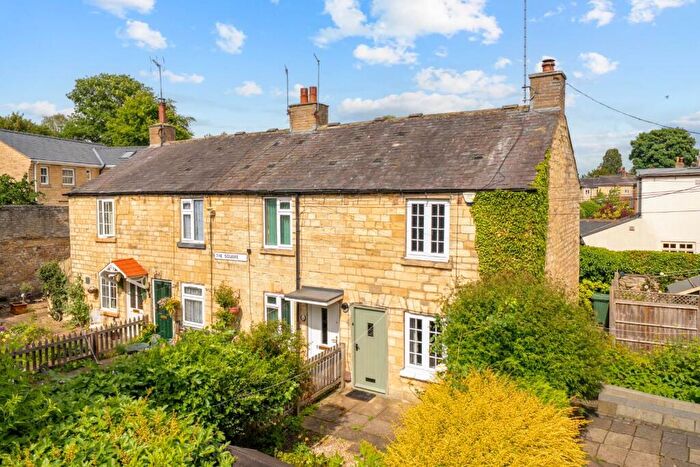 1 Bedroom End Of Terrace House For Sale In The Square, Boston Spa, LS23