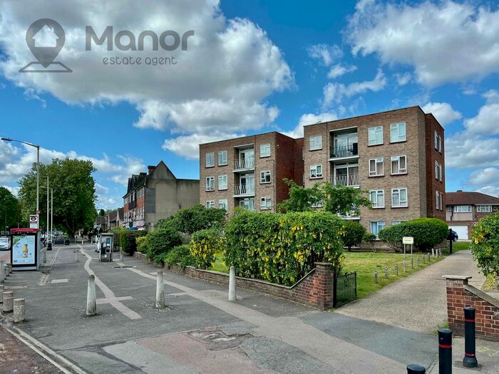 2 Bedroom Flat To Rent In Longbridge Road, Barking, IG11