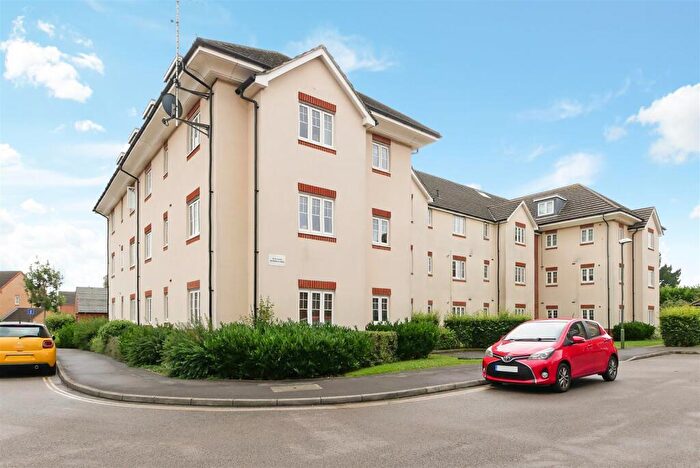 2 Bedroom Apartment To Rent In Baxendale Road, Chichester, PO19