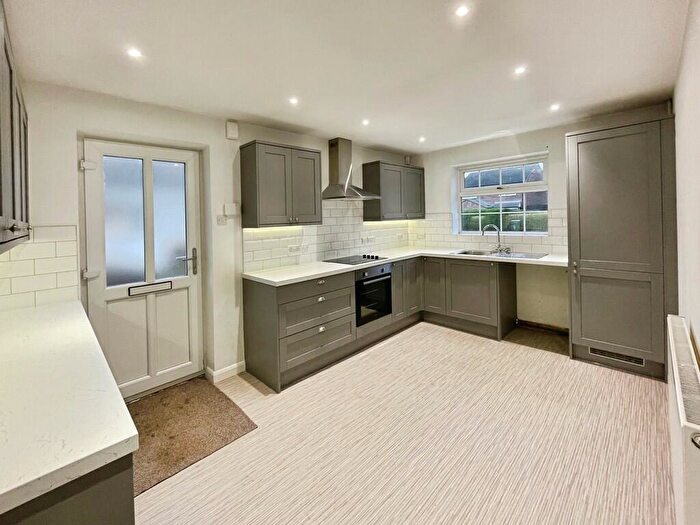 2 Bedroom Detached Bungalow To Rent In Wolsey Way, Lincoln, LN2