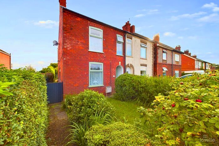 2 Bedroom Semi-Detached House For Sale In Sluice Road, South Ferriby, North Lincolnshire, DN18