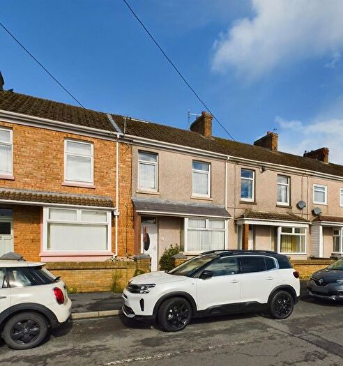 3 Bedroom Terraced House For Sale In Alstred Street, Kidwelly, SA17