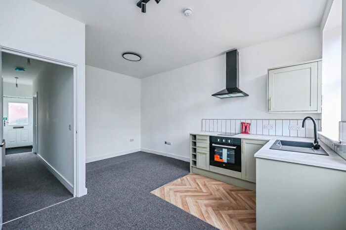 1 Bedroom Apartment To Rent In Awsworth Road, Ilkeston, DE7