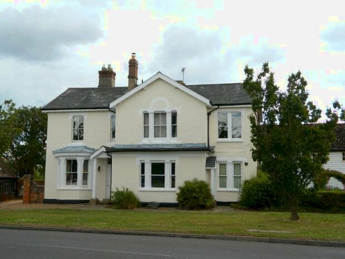 1 Bedroom Flat To Rent In Wisborough Green, West Sussex, RH14