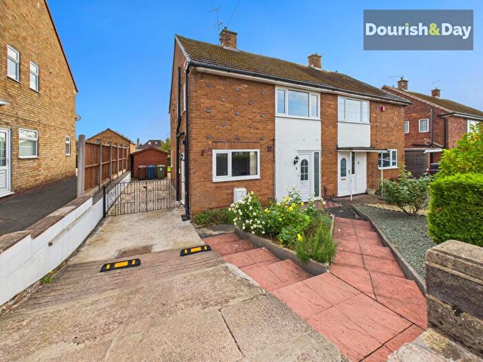 3 Bedroom Semi-Detached House To Rent In Avon Rise, Stafford, ST16