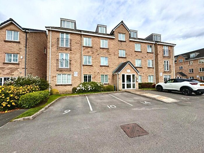 2 Bedroom Flat For Sale In Greenbrook Road, Burnley, BB12