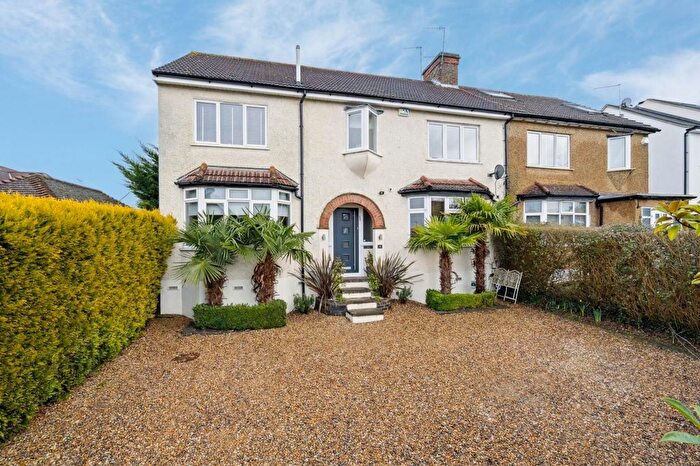 4 Bedroom Semi-Detached House For Sale In Chiltern Avenue, Bushey, WD23