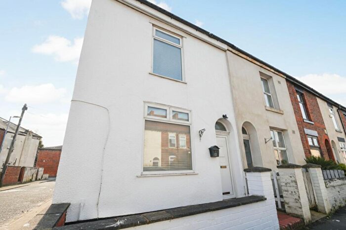 2 Bedroom Terraced House For Sale In Stapleton Street, Salford, M6