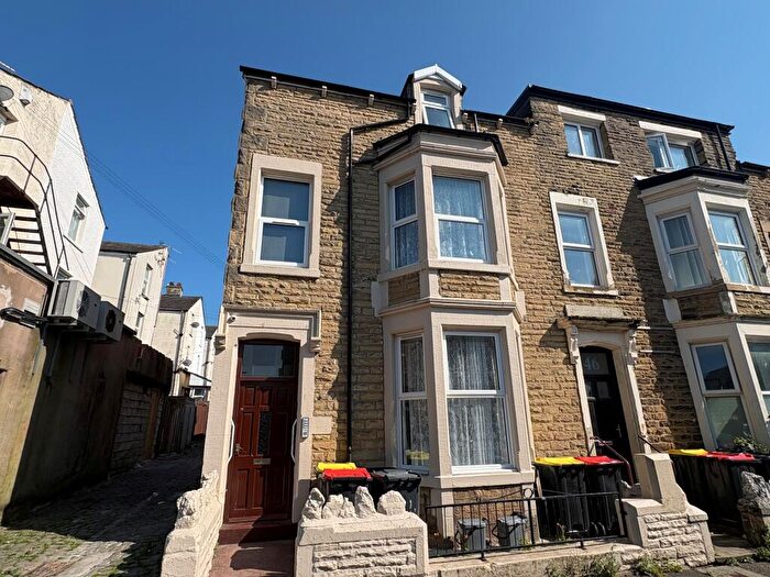 2 Bedroom Apartment To Rent In Clarendon Road, Morecambe, LA4