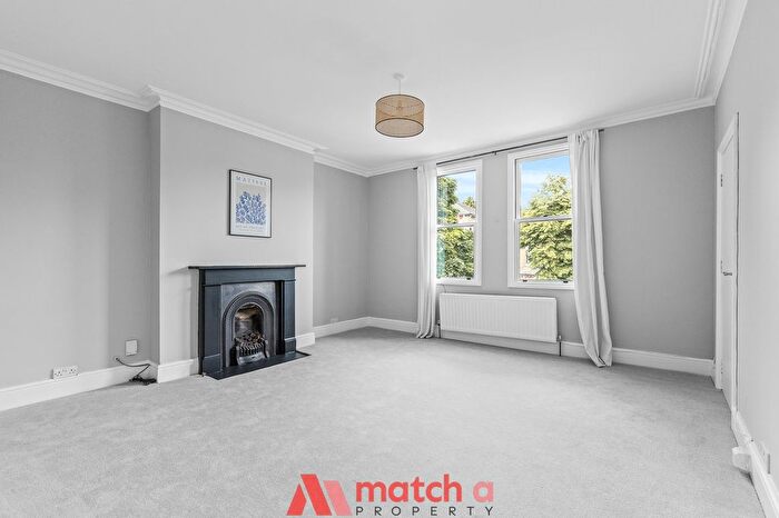 1 Bedroom Flat To Rent In Churchfield Road, Ealing, London, W13