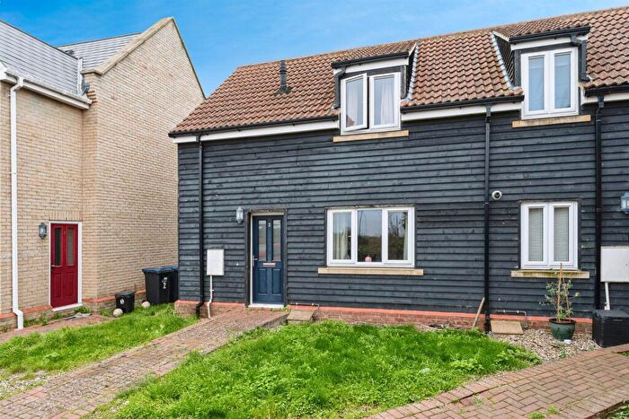 2 Bedroom Terraced House For Sale In Lynn Road, Littleport, Ely, CB6