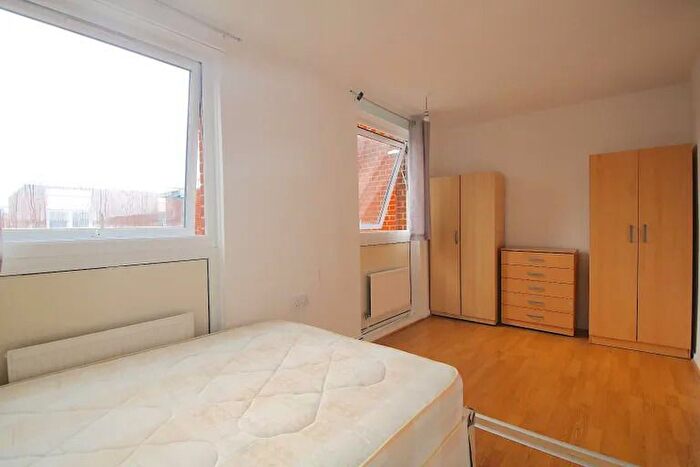 3 Bedroom Maisonette To Rent In Gernon Road, London, E3