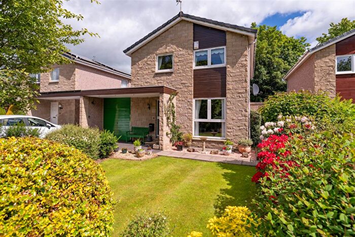 4 Bedroom Semi Detached House For Sale In Edenside Gardens, Kelso, TD5
