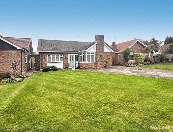 2 Bedroom Detached House For Sale In Tuson Drive, Farnworth, Widnes, WA8