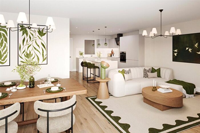 1 Bedroom Flat For Sale In Severn House, Old Gloucester Road, Hambrook, BS16