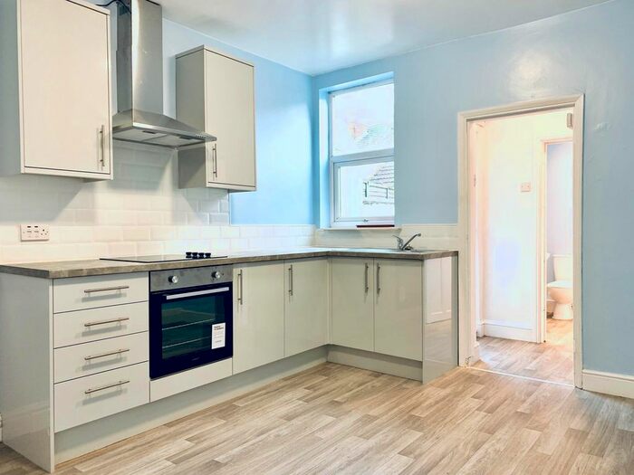 4 Bedroom Terraced House To Rent In Eastfield Street, Lincoln, LN2