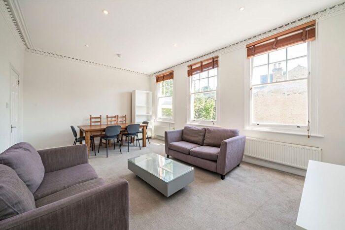4 Bedroom Flat To Rent In Abbeville Road, Clapham, SW4