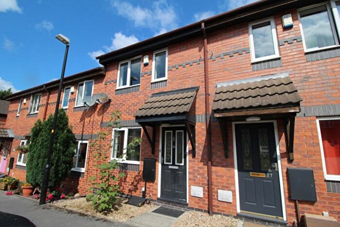 2 Bedroom Terraced House To Rent In Petunia Close, Leyland, Lancashire, PR25