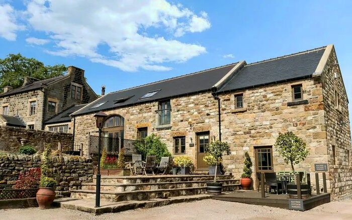 2 Bedroom Barn Conversion To Rent In School Lane, Dacre Banks, Harrogate, HG3