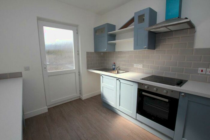 2 Bedroom Flat To Rent In Havelock Street, Swindon, SN1