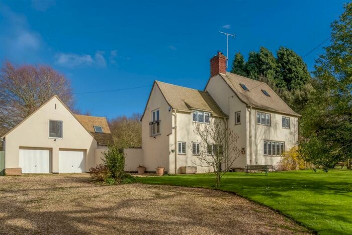 4 Bedroom Detached House For Sale In Paxford, Chipping Campden, GL55