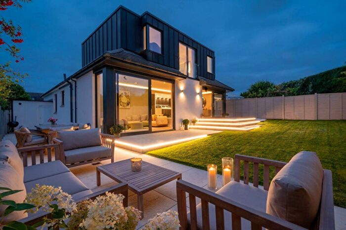 5 Bedroom Detached House For Sale In Braehead View, Barnton, Edinburgh, EH4