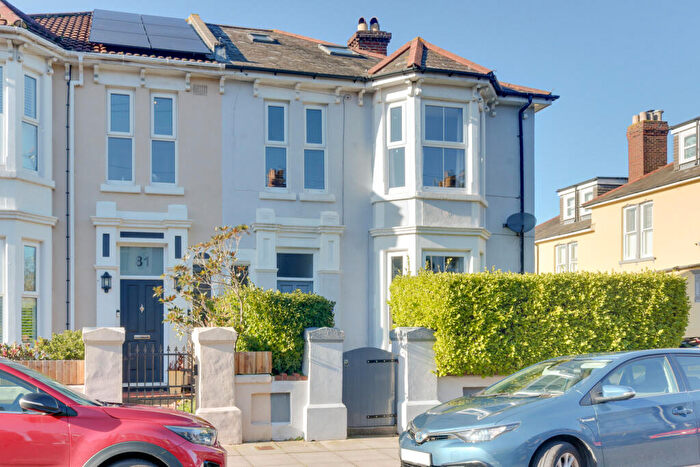 4 Bedroom Semi Detached House For Sale In St Andrews Road, Southsea, PO5