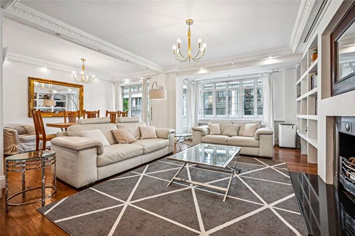 3 Bedroom Flat To Rent In Inver Court, Inverness Terrace, Bayswater, London, W2