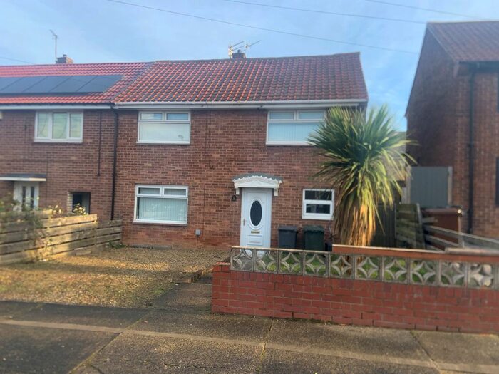 Houses for sale & to rent in NE12 8HA, Goathland Avenue, Longbenton