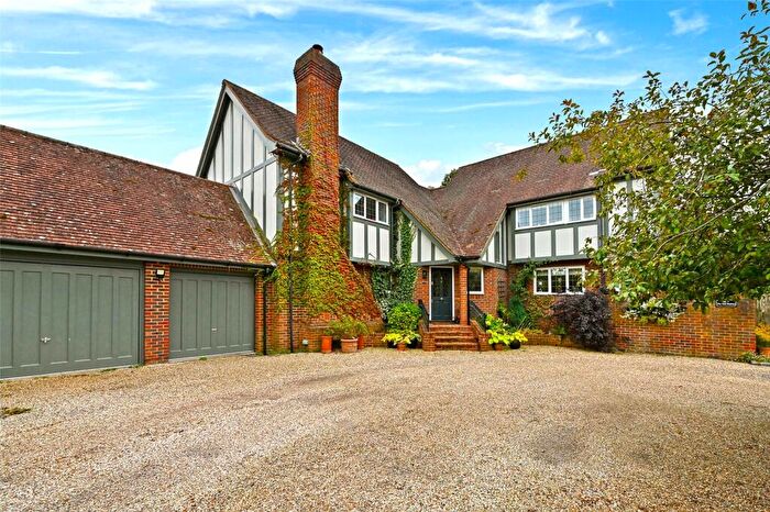 5 Bedroom Detached House For Sale In Chestnut Park, Bray, Maidenhead, Berkshire, SL6
