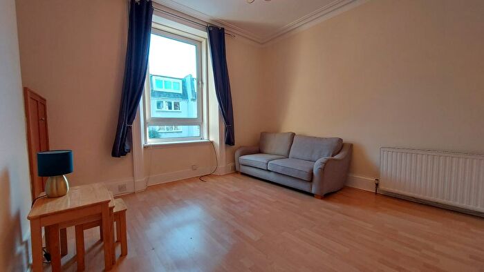 1 Bedroom Flat To Rent In Richmond Terrace, Rosemount, Aberdeen, AB25