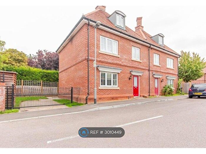 4 Bedroom Semi-Detached House To Rent In Ancient Meadows, Bottisham, Cambridge, CB25