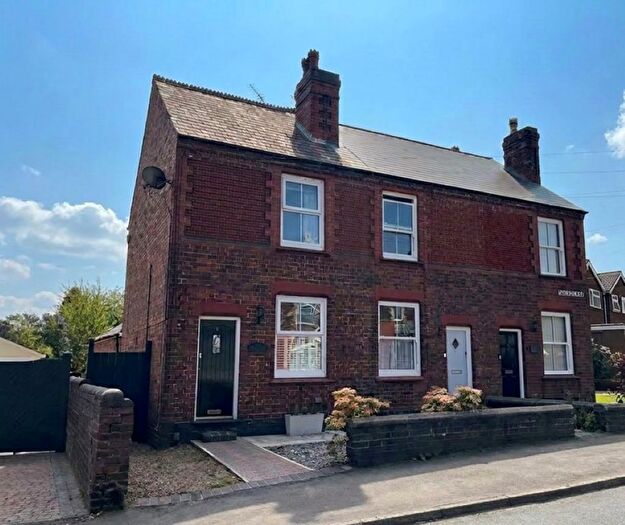 3 Bedroom End Of Terrace House For Sale In Turls Hill Road, Sedgley, Dudley, DY3